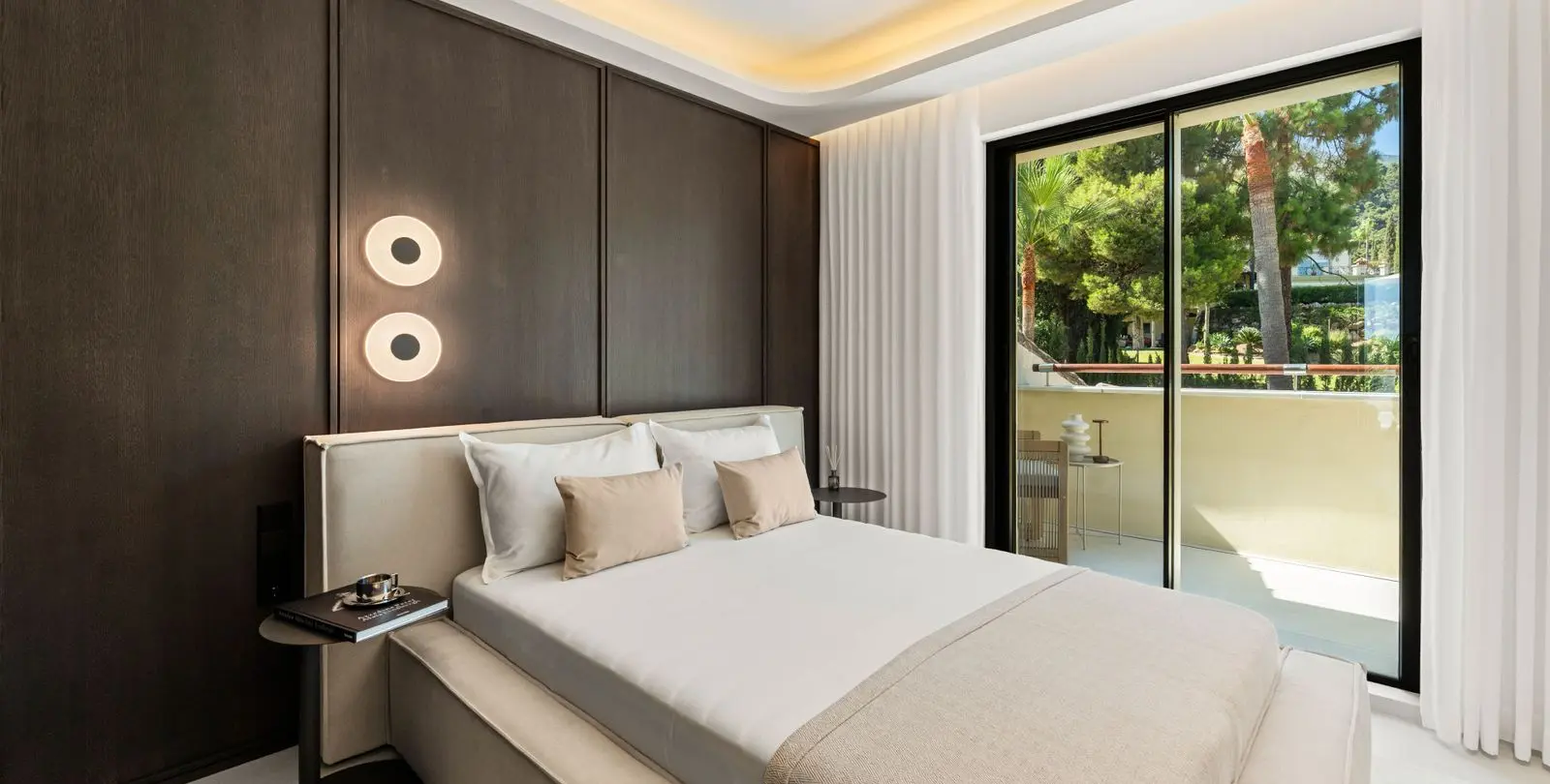 Sale of penthouse in The Golden Mile 39