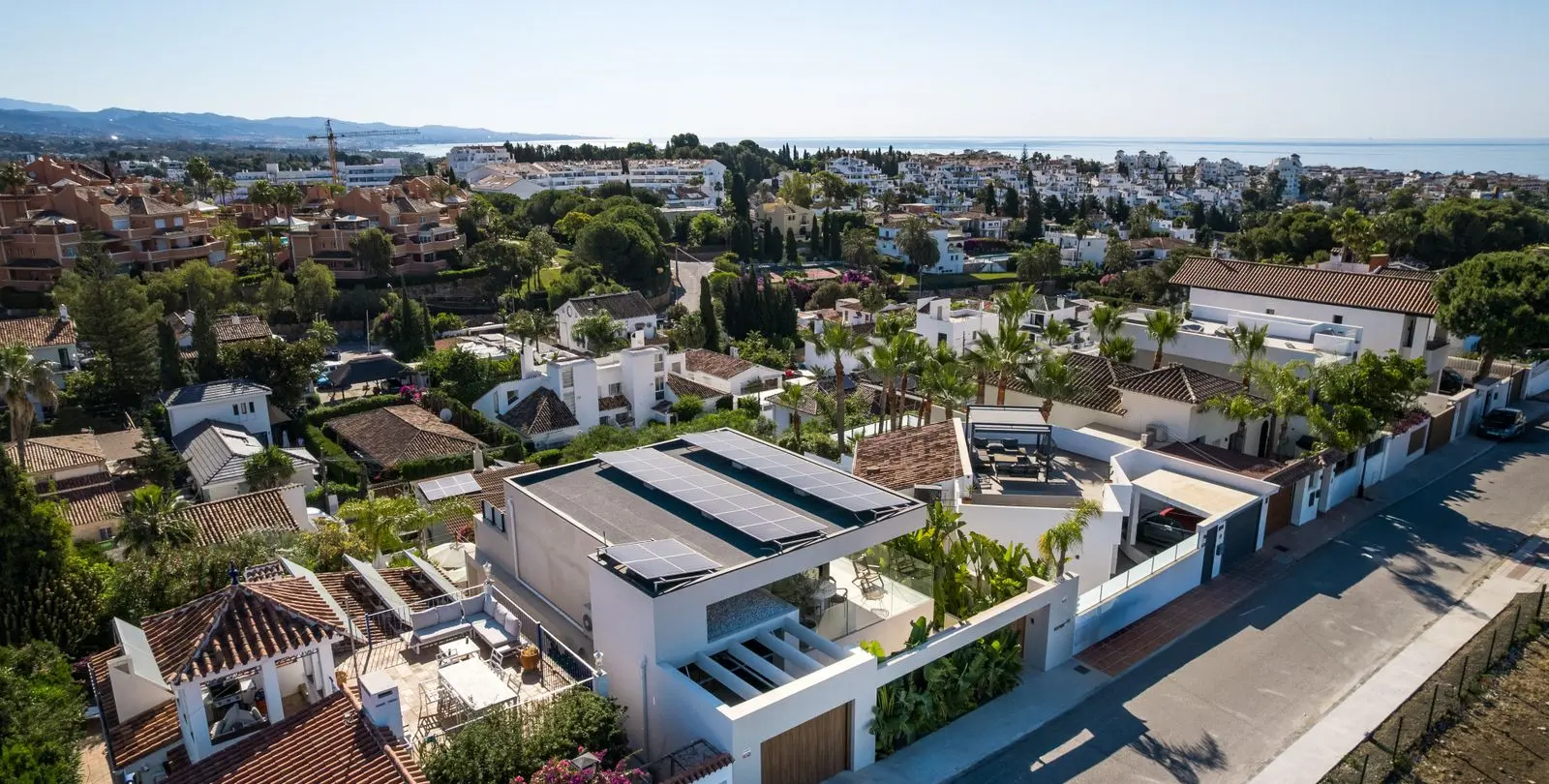 Sale of detached villa in Nueva Andalucía 72