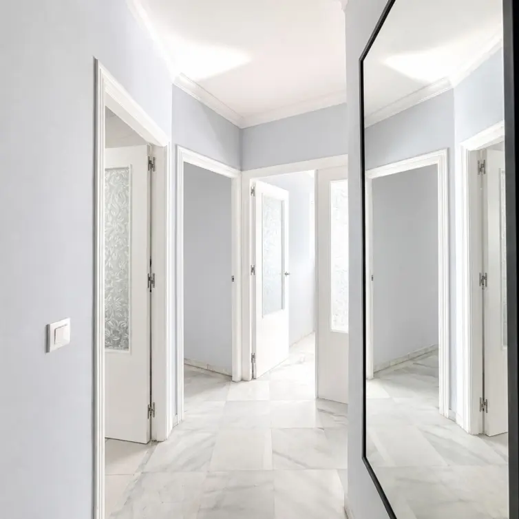 Sale of middle floor apartment in Marbella