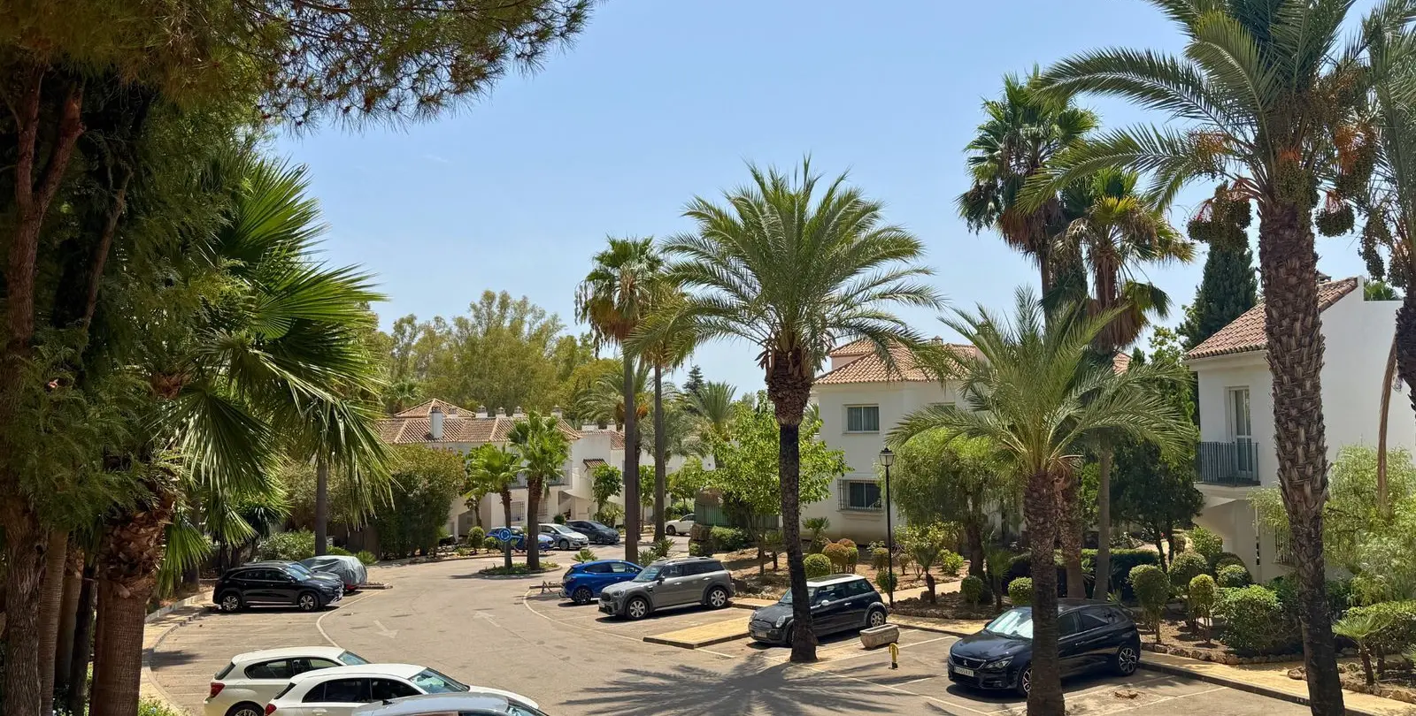 Sale of penthouse in Nueva Andalucía 8
