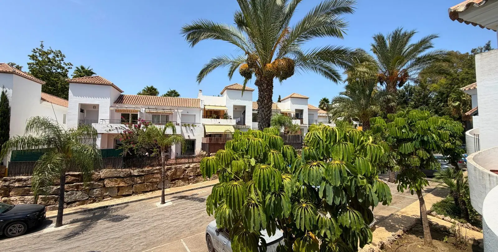 Sale of penthouse in Nueva Andalucía 31