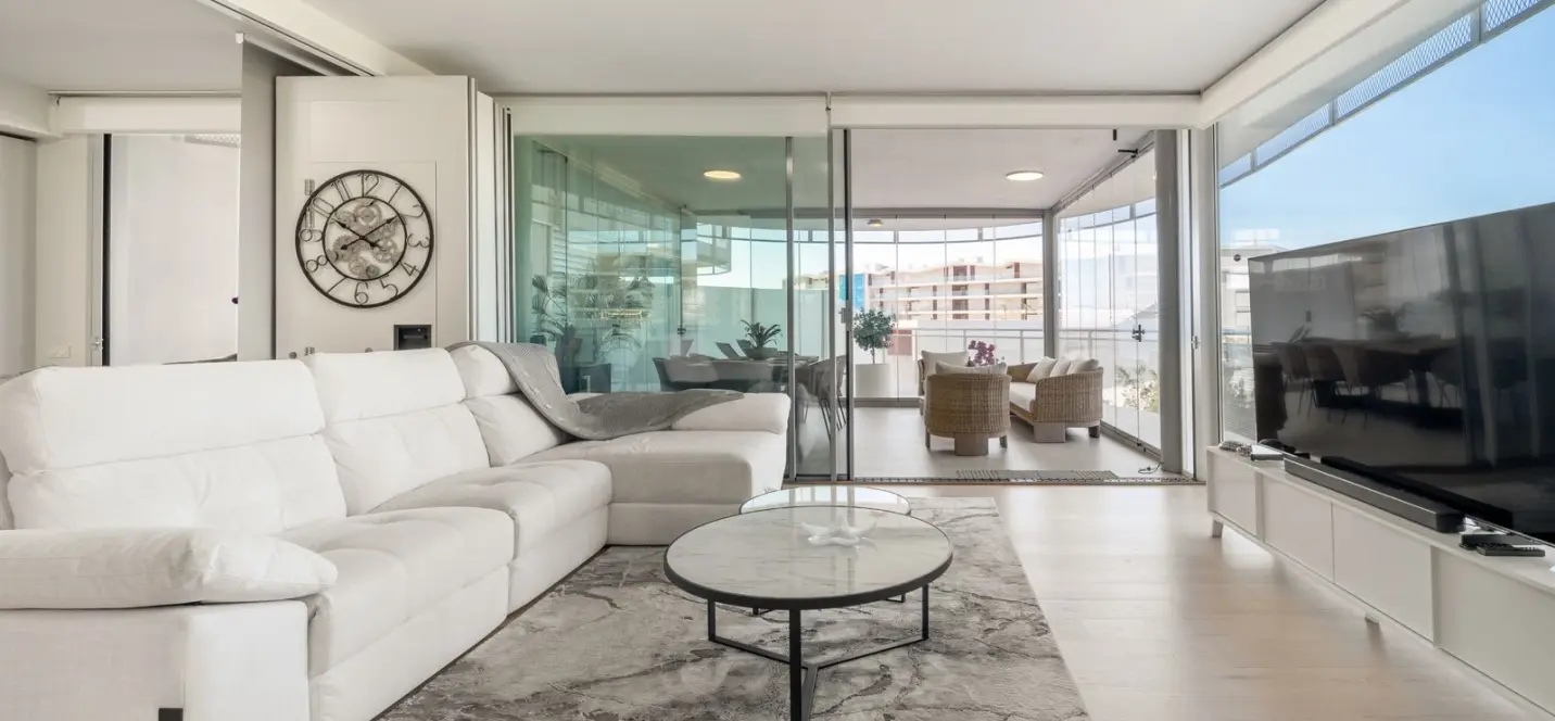 Продажа апартаментов на среднем этаже в Fuengirola 1