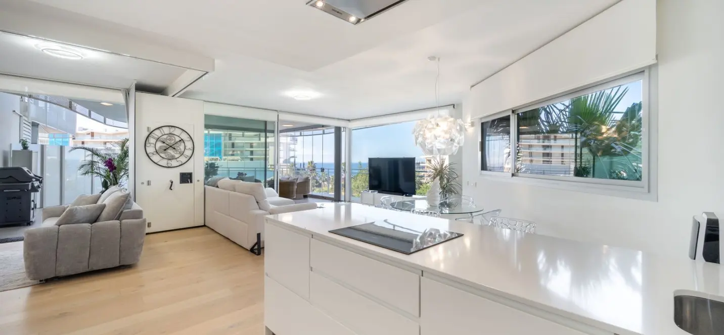 Продажа апартаментов на среднем этаже в Fuengirola 2