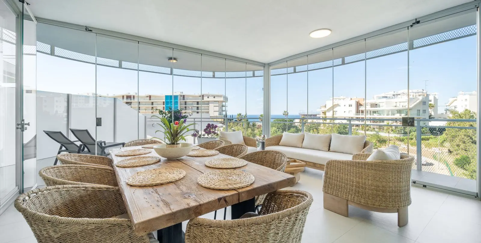 Sale of middle floor apartment in Fuengirola 7