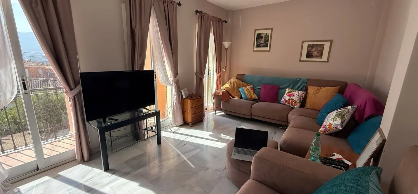 Venta de villa independiente en Coín 3