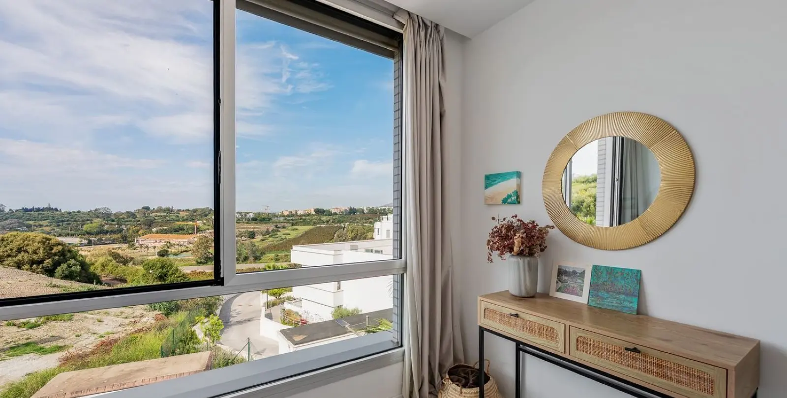 Sale of townhouse in Cancelada 9