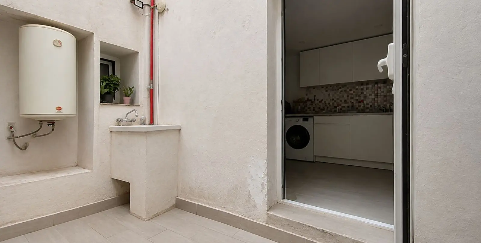 Sale of townhouse in Estepona 12
