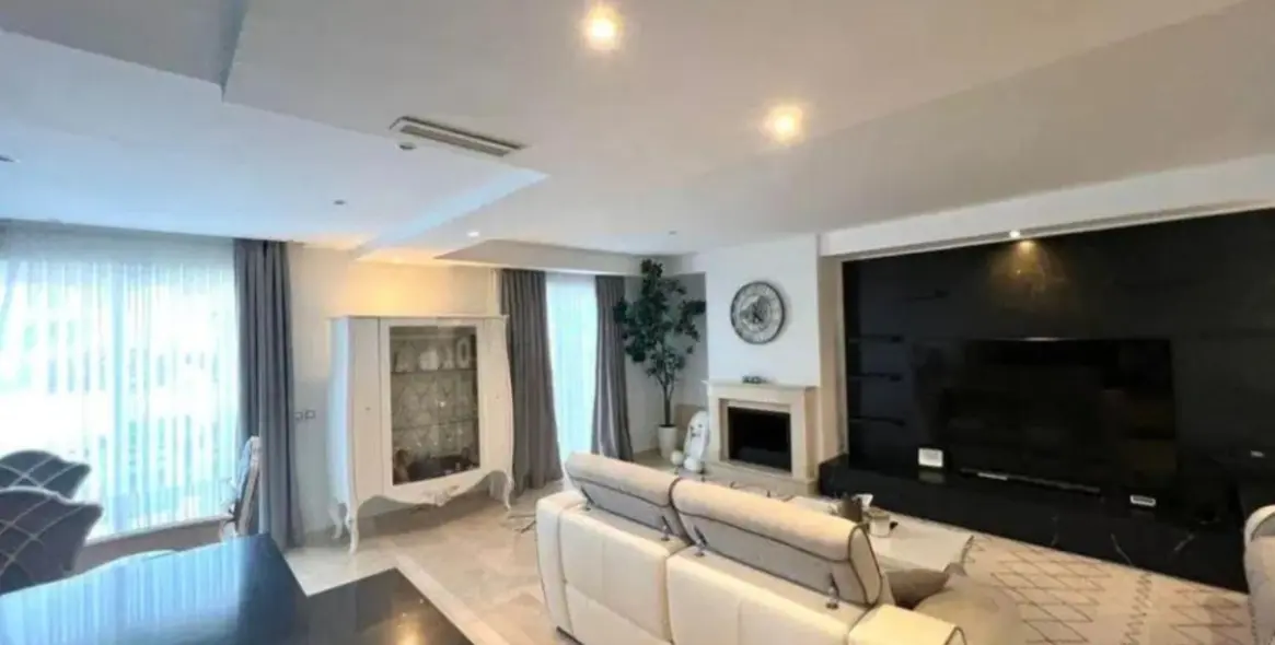 Sale of duplex in Nueva Andalucía 6
