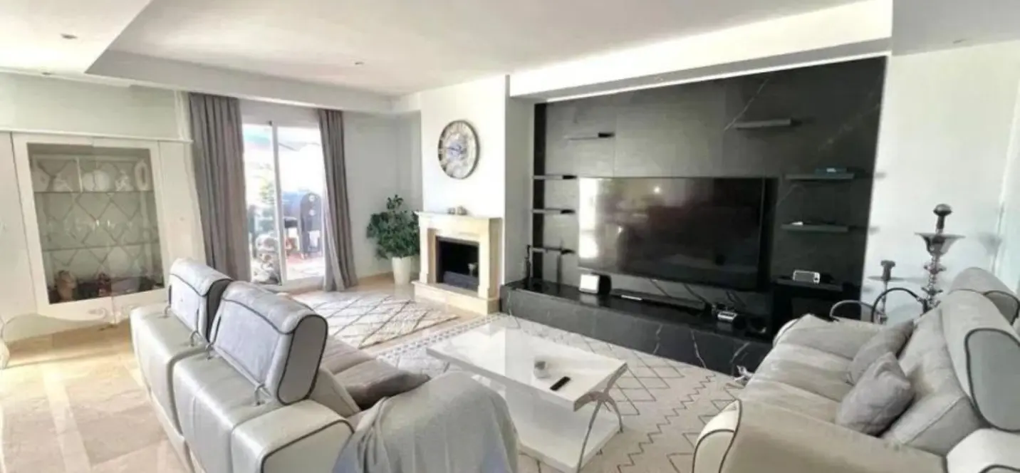 Sale of duplex in Nueva Andalucía 2