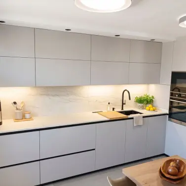 Venta de apartamento en planta media en Torremolinos