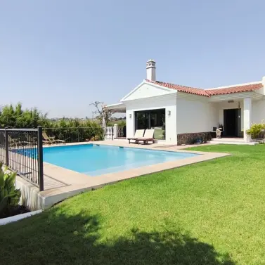 Venta de finca - cortijo en Alhaurín de la Torre