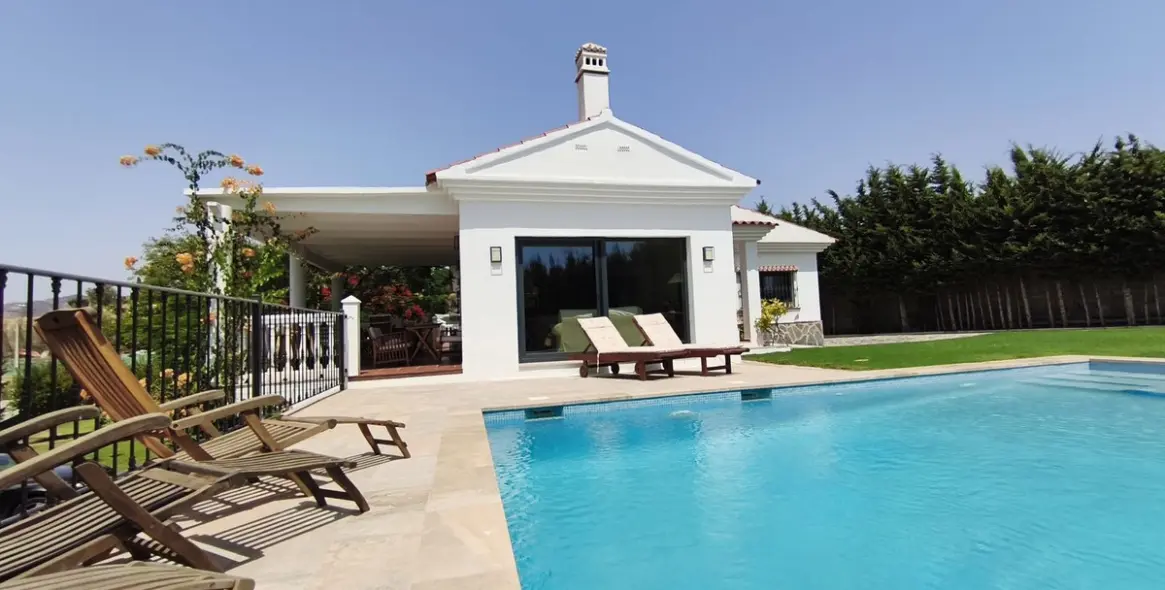 Venta de finca - cortijo en Alhaurín de la Torre 3
