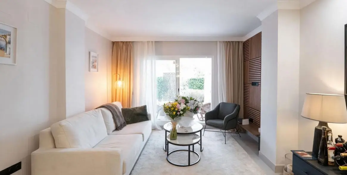 Venta de apartamento en planta baja en Cortijo Blanco 4