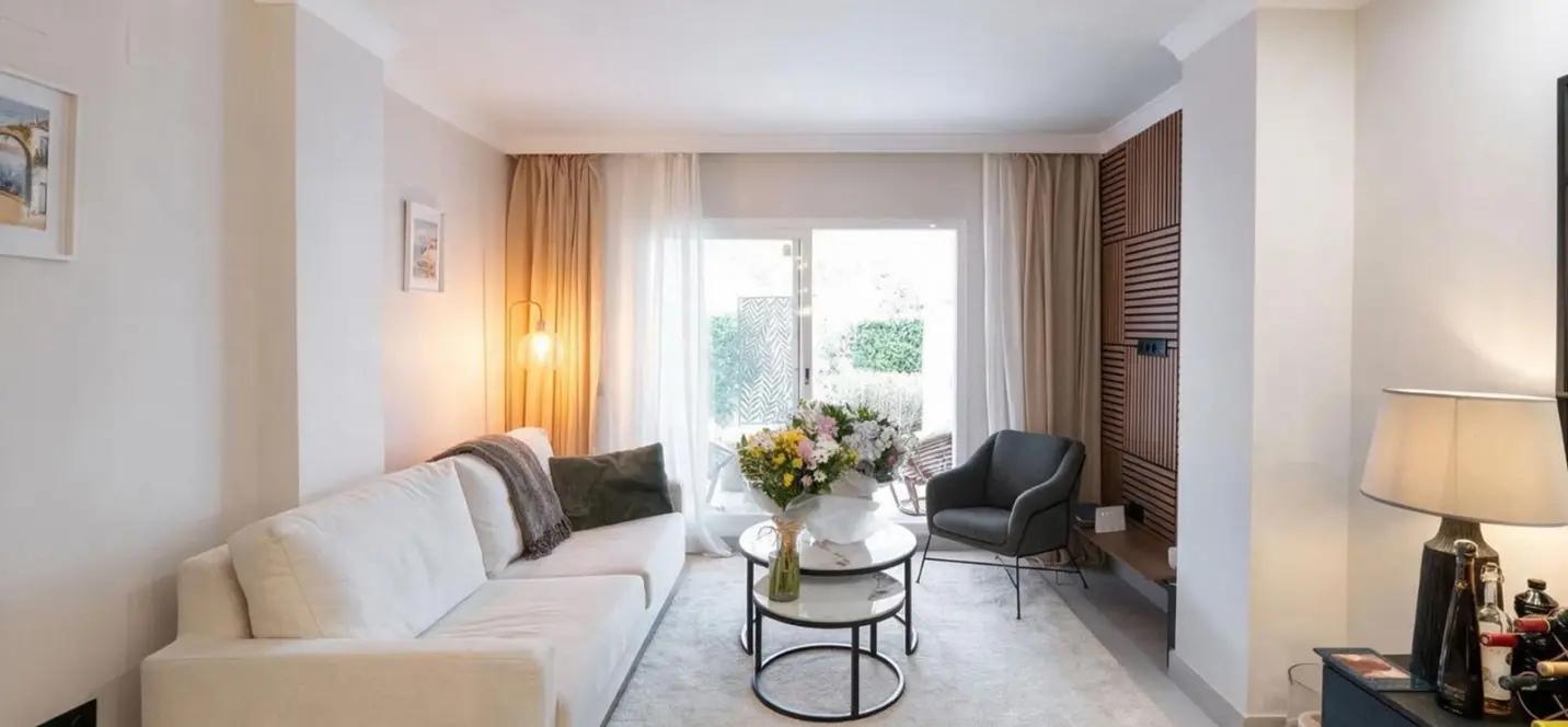 Sale of ground floor apartment in Cortijo Blanco 3