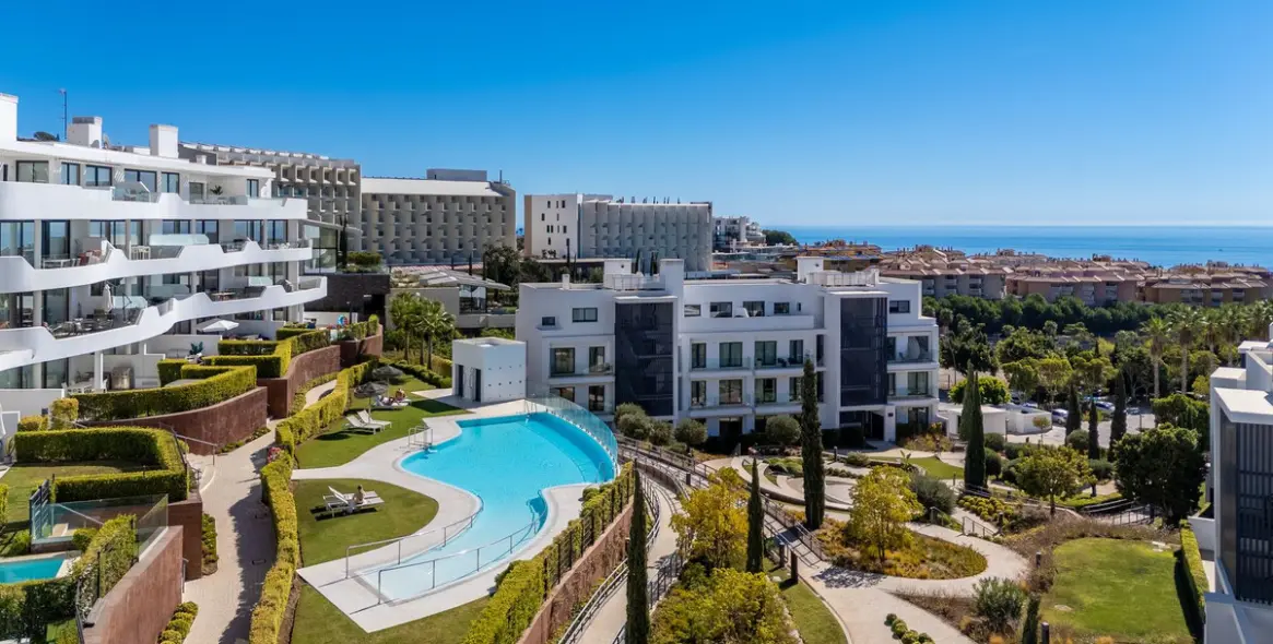 Venta de apartamento en planta media en Fuengirola 7