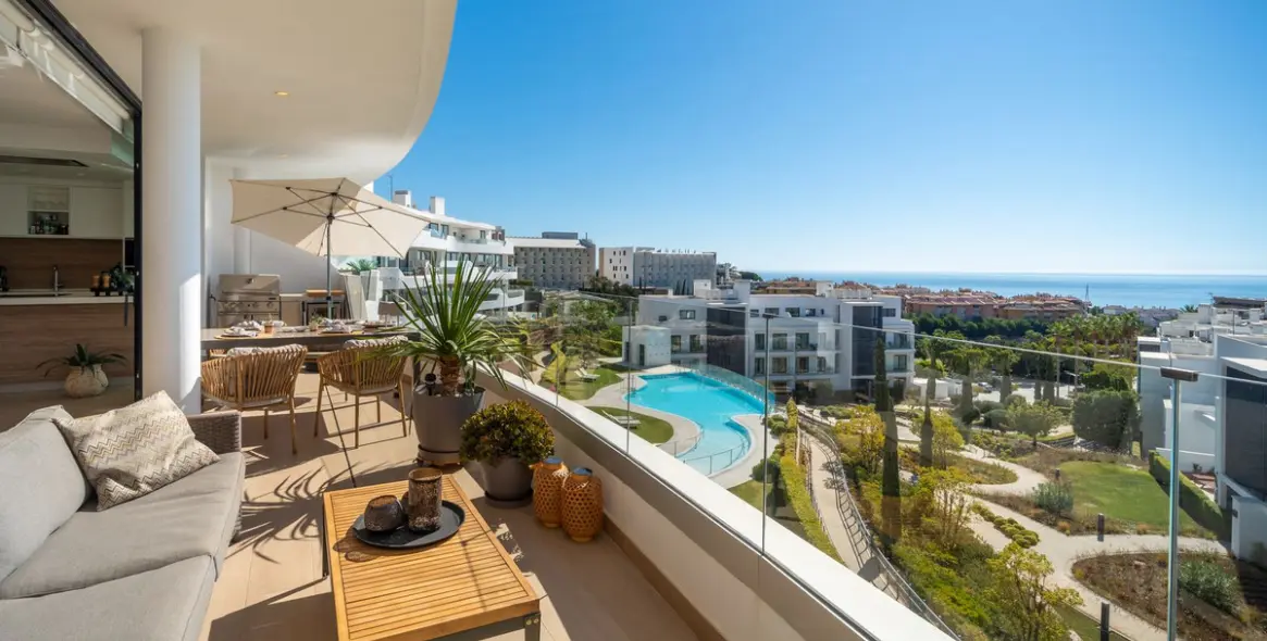 Venta de apartamento en planta media en Fuengirola 8