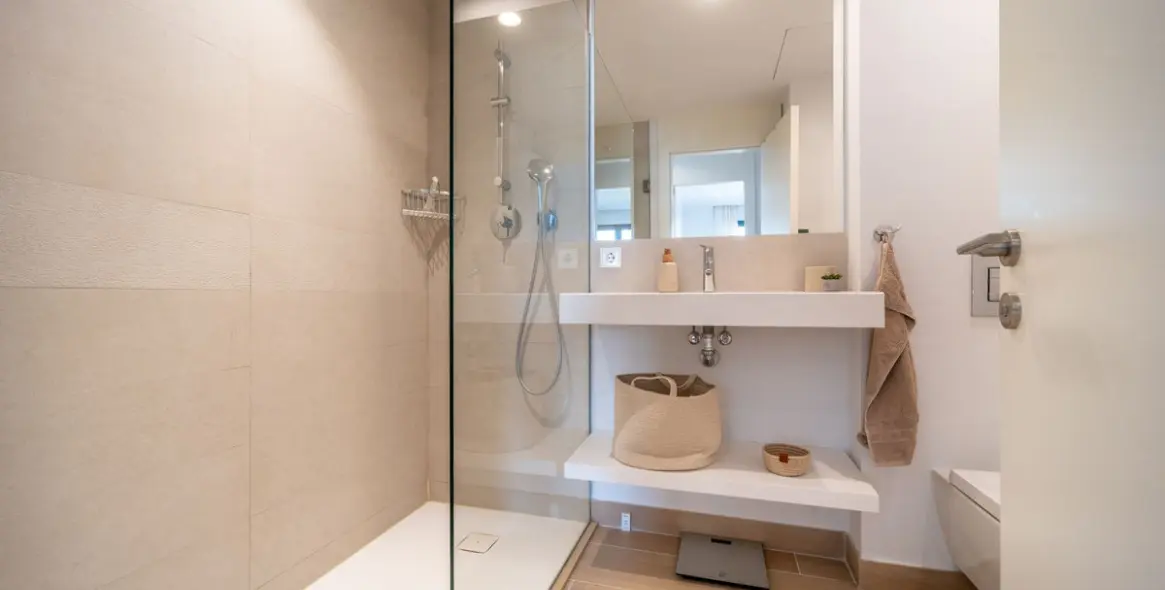 Venta de apartamento en planta media en Fuengirola 26
