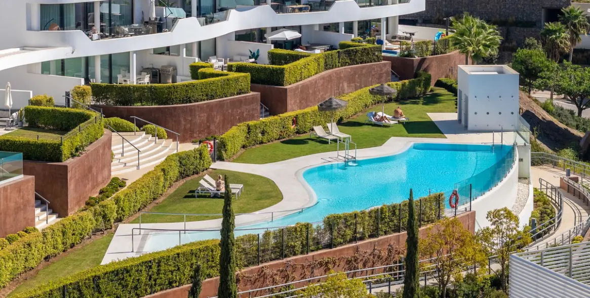 Venta de apartamento en planta media en Fuengirola 31