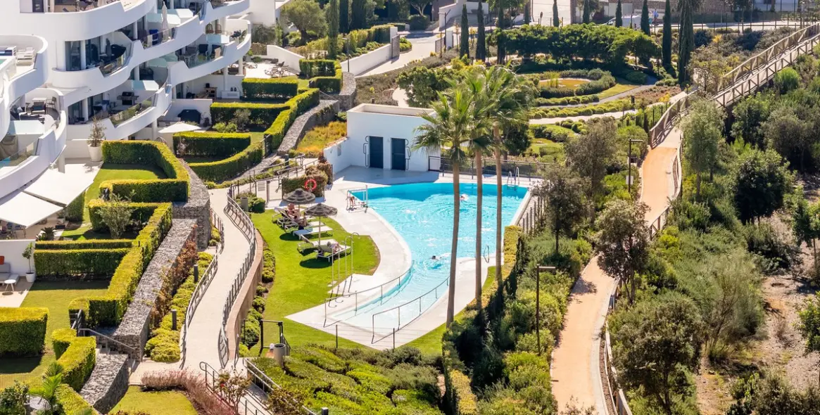 Venta de apartamento en planta media en Fuengirola 32