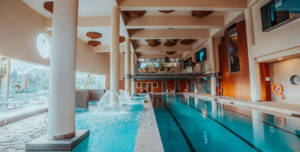 Venta de apartamento en planta media en Fuengirola 37