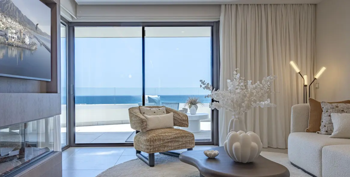 Venta de apartamento en planta baja en Estepona 5