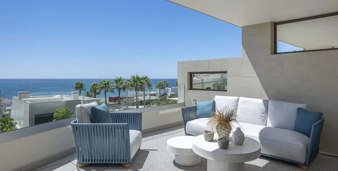 Venta de apartamento en planta baja en Estepona 19