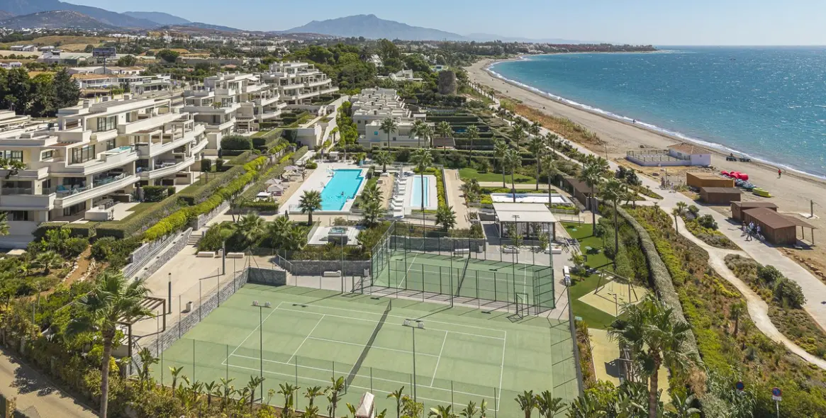 Venta de apartamento en planta baja en Estepona 21