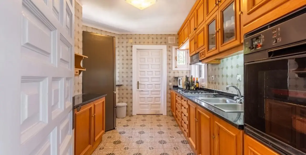 Venta de villa independiente en Estepona 4