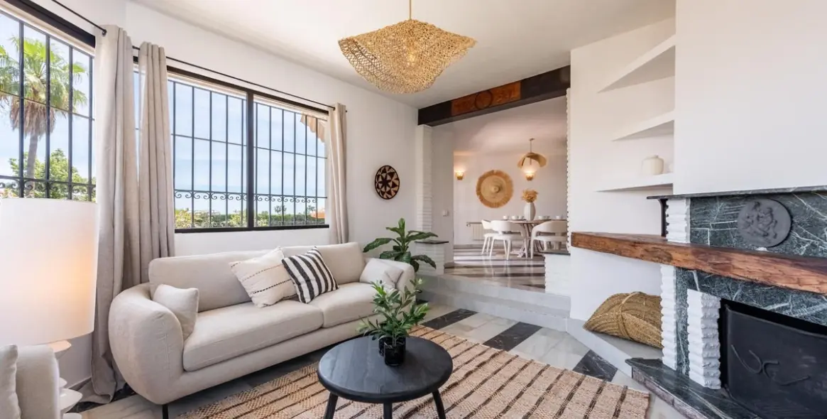 Venta de villa independiente en Estepona 5