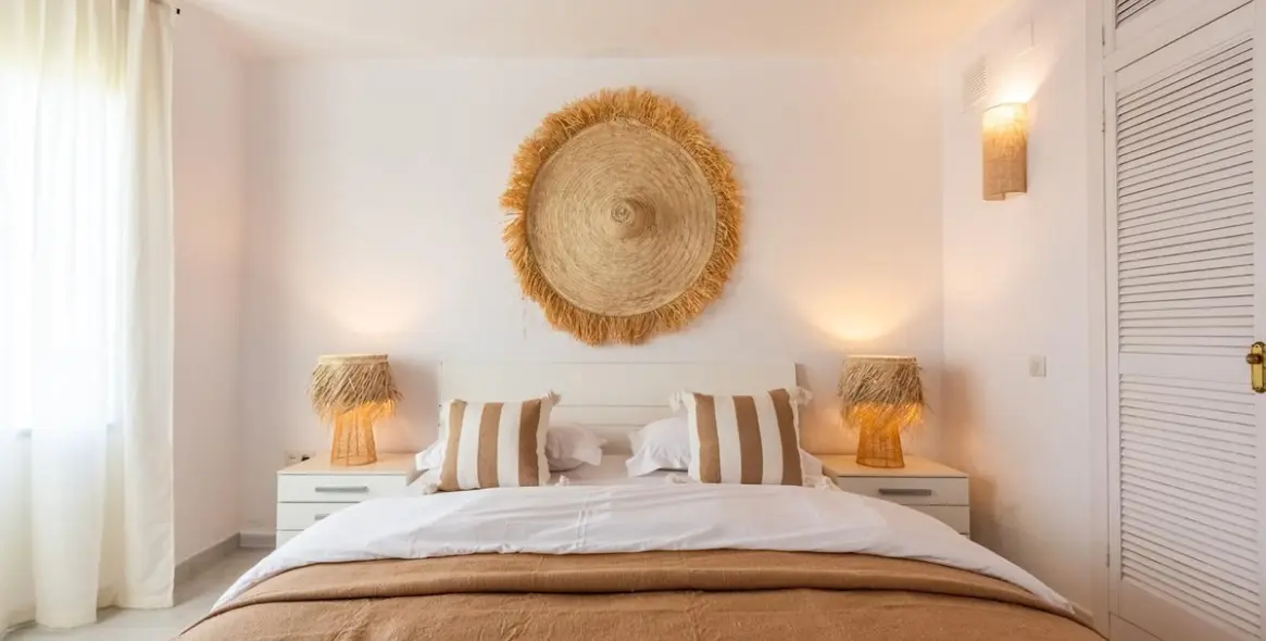 Venta de villa independiente en Estepona 14