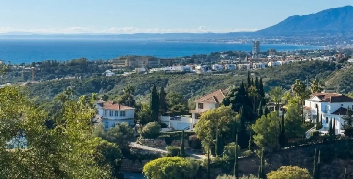 Venta de villa independiente en Marbella 1