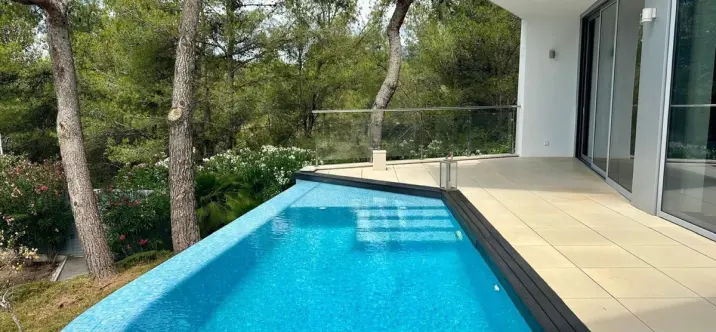 Long-term rent of semi-detached house in Sierra Blanca 1