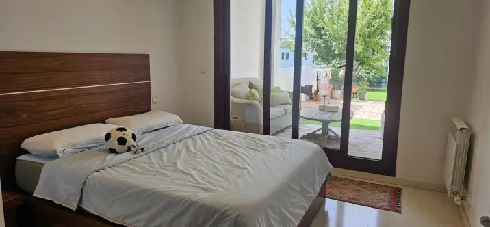 Venta de apartamento en planta baja en Casares 2