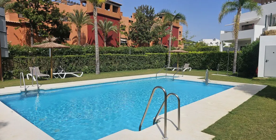 Venta de apartamento en planta baja en Casares 7