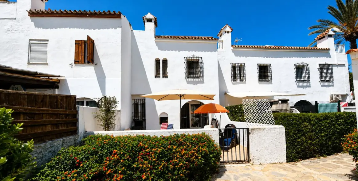 Venta de adosado en Casares Playa 1