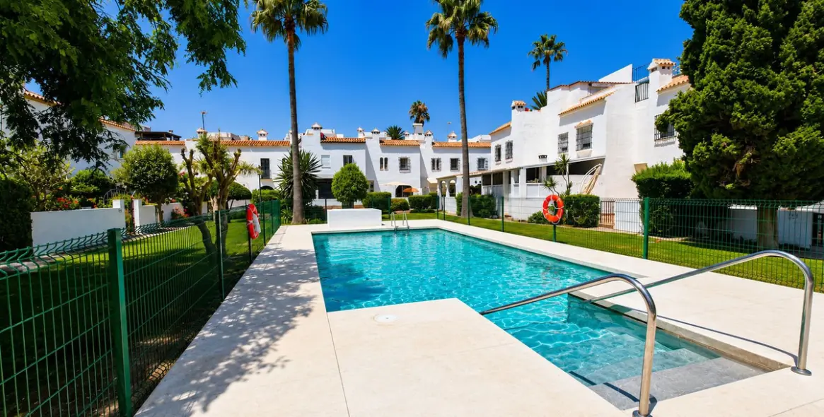 Venta de adosado en Casares Playa 3