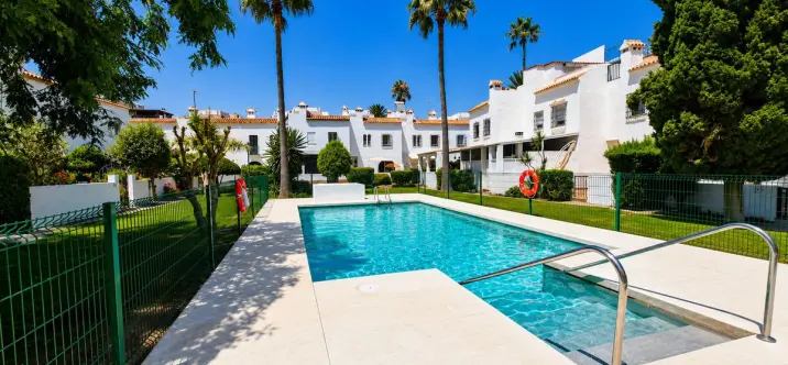 Venta de adosado en Casares Playa 2
