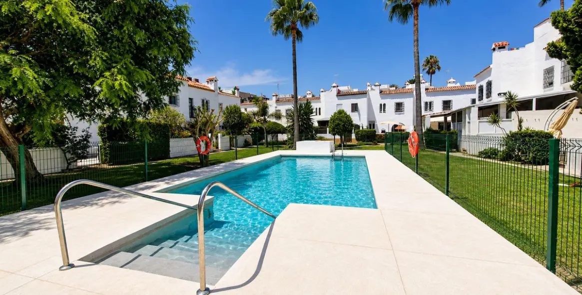 Venta de adosado en Casares Playa 4