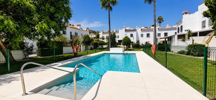 Venta de adosado en Casares Playa 3