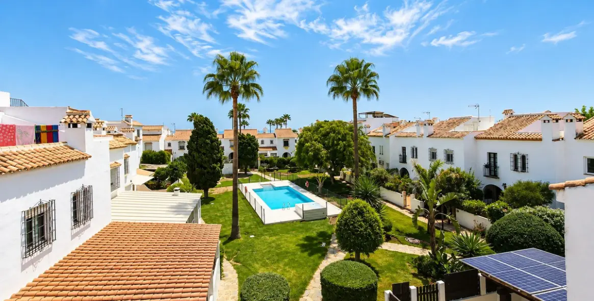 Venta de adosado en Casares Playa 19