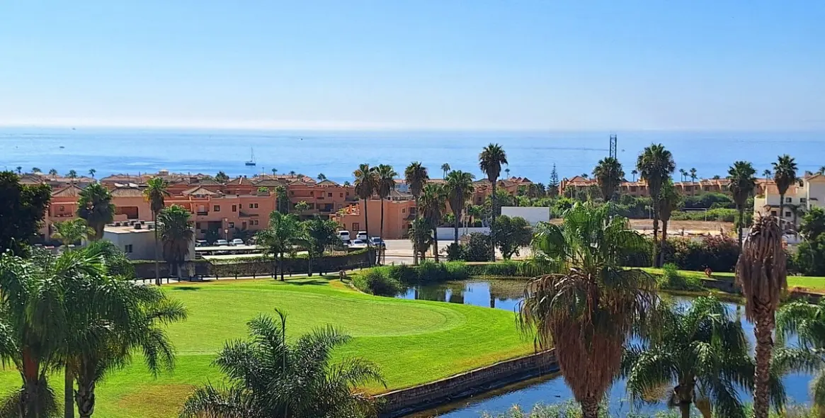Venta de ático en Casares Playa 1