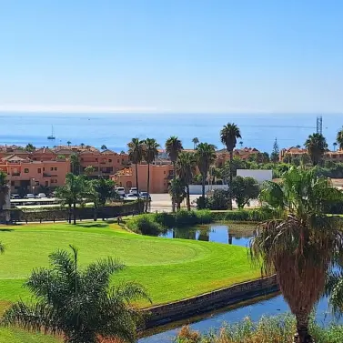 Venta de ático en Casares Playa