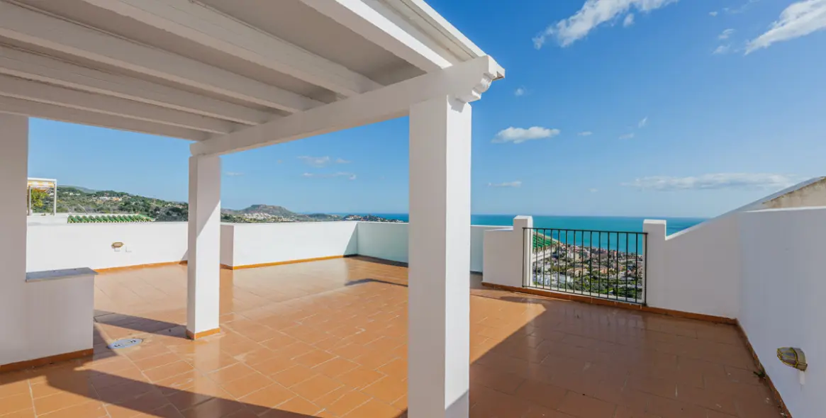 Venta de ático dúplex en Málaga Este 14