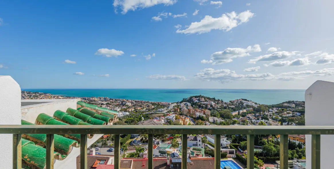 Venta de ático dúplex en Málaga Este 15