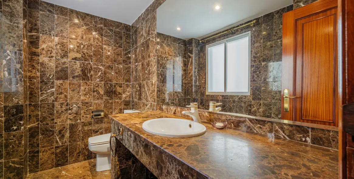 Venta de ático dúplex en Málaga Este 20