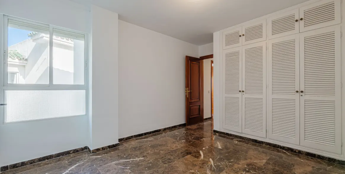Venta de ático dúplex en Málaga Este 26