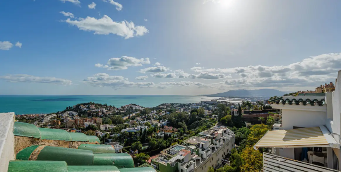 Venta de ático dúplex en Málaga Este 33