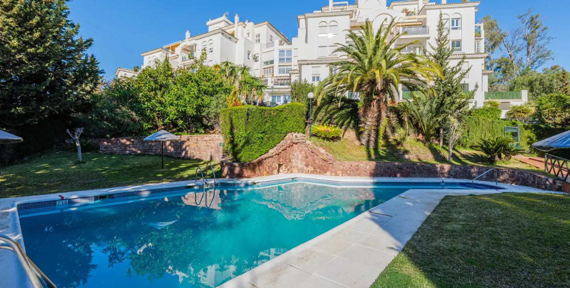 Venta de ático dúplex en Málaga Este 38
