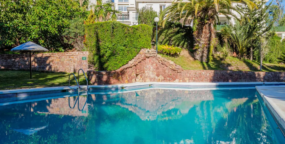 Venta de ático dúplex en Málaga Este 40