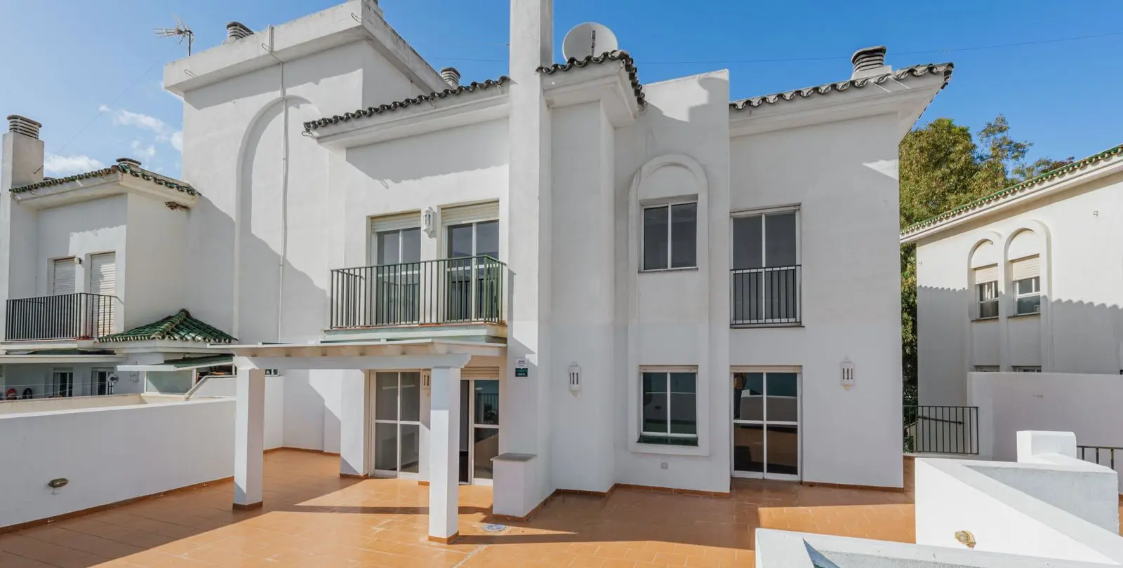 Sale of penthouse duplex in Málaga Este 2